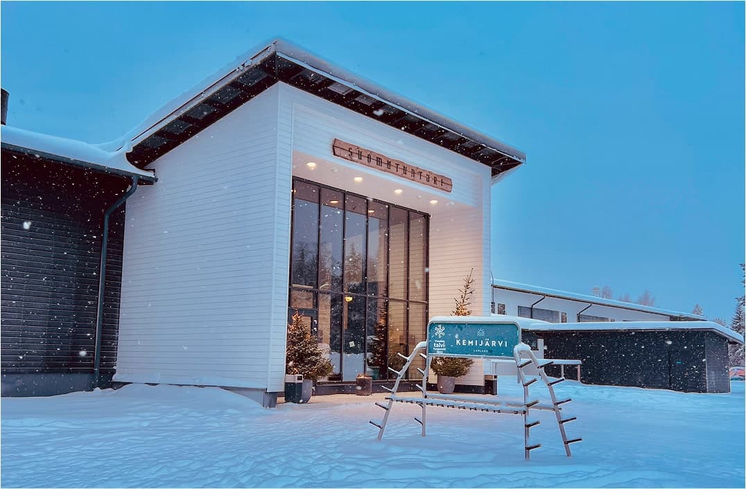 Hotelli Suomutunturin sisäänkäynti